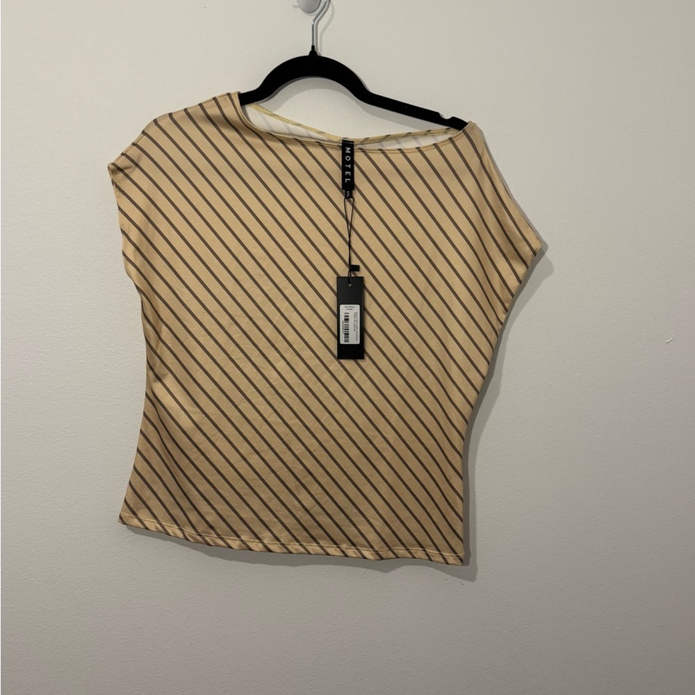 NWT Motel Diagonal Stripe Off-Shoulder Top Size XXL Beige Brown Y2K Stretchy Tee